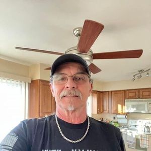 Meet your Posher, Thomas